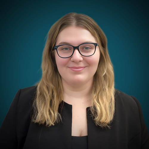 Headshot of Katelyn Forbes